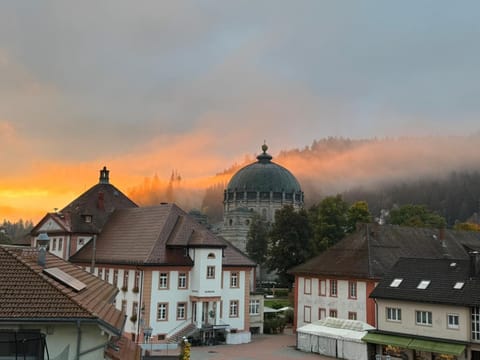 Landmark view, Sunrise