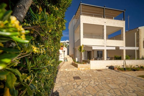 Apartment Bušac Apartment in Šibenik-Knin County, Croatia