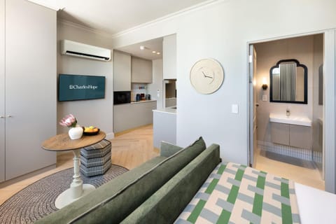 Bathroom, Kitchen or kitchenette, Bedroom, Internal: Not applicable to any particular room