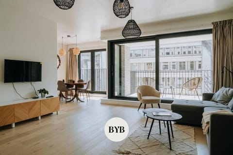 2 bedroom apartment and private parking in Liège center Apartment in Liège