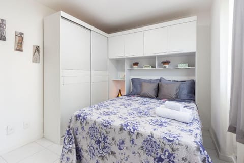 View (from property/room), Photo of the whole room, Bedroom