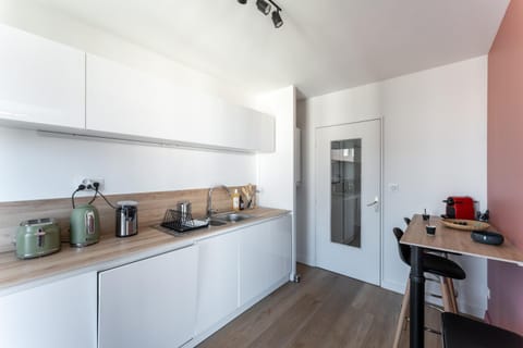 Kitchen or kitchenette, stove