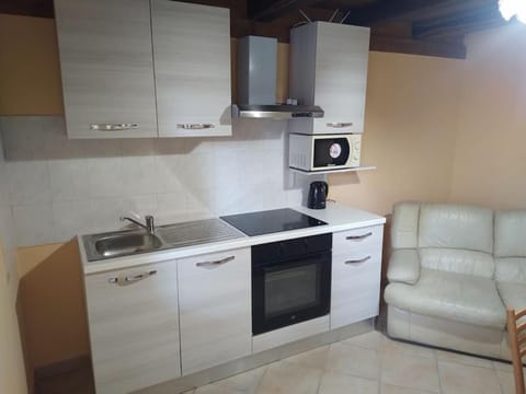 Little House Apartment in Bracciano