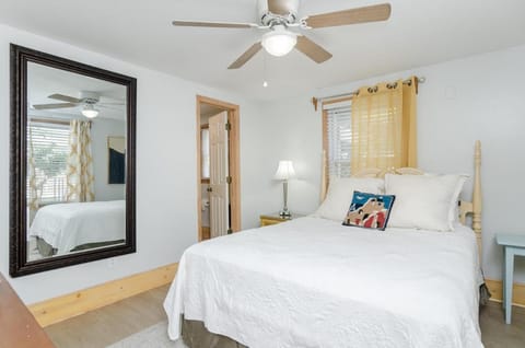 Williams Lower Unit by Bryant Real Estate House in Wrightsville Beach