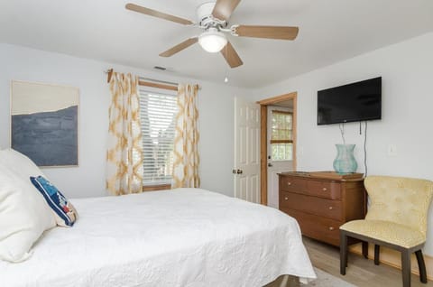 Williams Lower Unit by Bryant Real Estate House in Wrightsville Beach