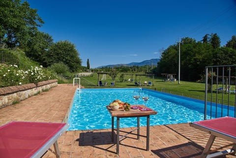 View (from property/room), Mountain view, Pool view, Swimming pool