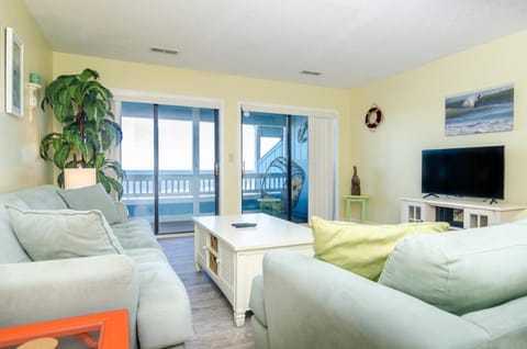 Surfers Cove by Bryant Real Estate House in Kure Beach