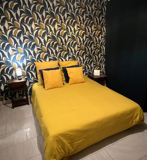 Living room, Photo of the whole room