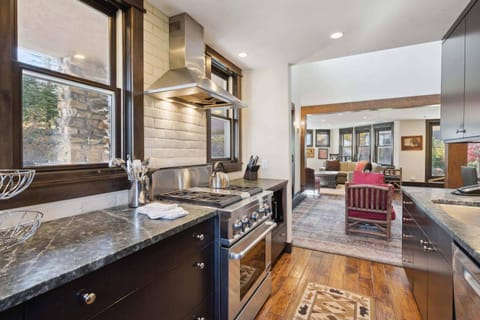 Woodrun Place 55 Apartment in Snowmass Village