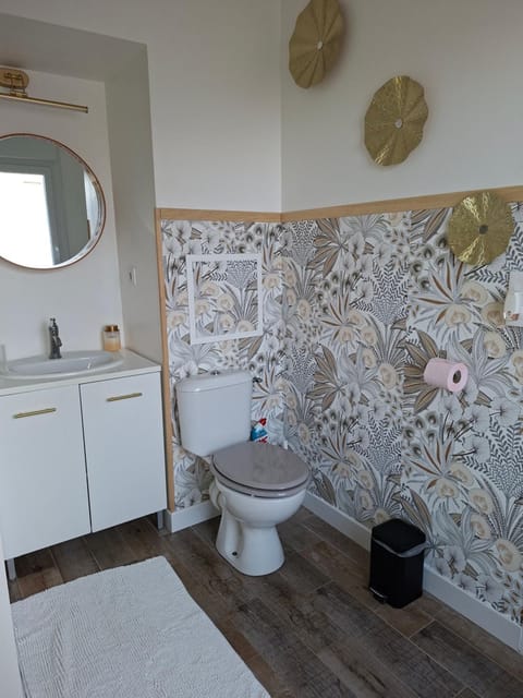 Studio CERGY 5 min de la Gare et place parking Apartment in Cergy