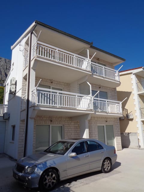 Apartments Radoš Apartment in Split-Dalmatia County