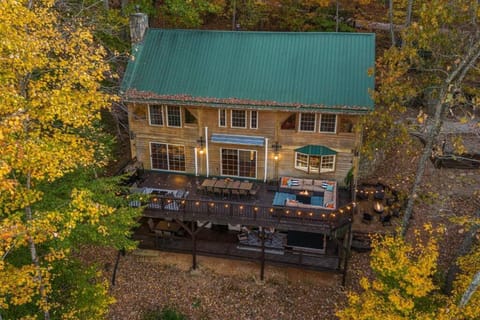 Mountain View, Secluded Lodge, Forest Escape House in Buncombe County