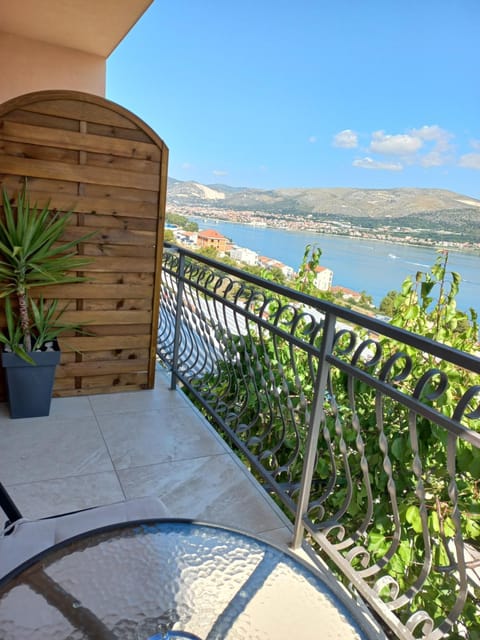 Apartment Sunset Apartment in Šibenik-Knin County, Croatia