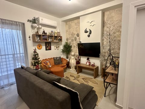 TV and multimedia, Seating area