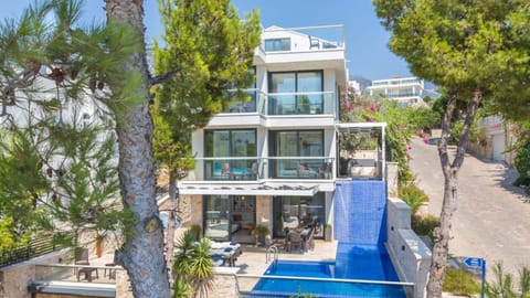 Other, Swimming pool