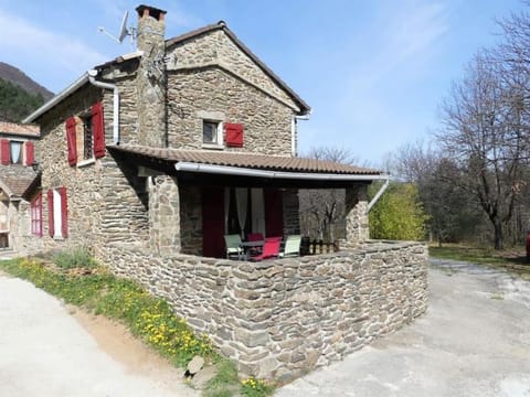 Gîte de 2 ou 3 personnes la Bergerie Apartment in Les Vans