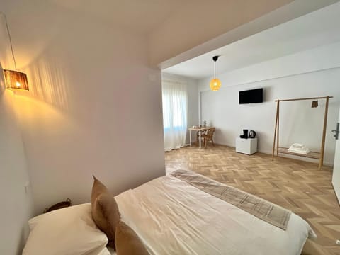 Tzatziki Boutique Rooms Apartment in Kavala