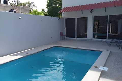 Balcony/Terrace, Swimming pool, Swimming pool