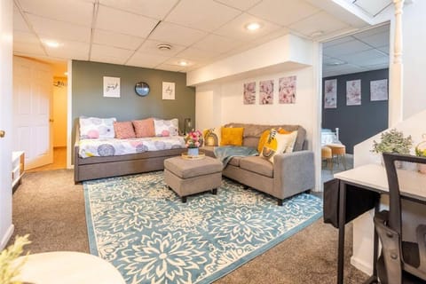 Charming Modern Farmhouse Retreat Apartment in Terre Haute