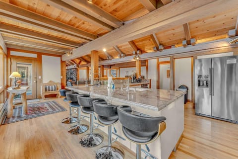 3-Level Getaway Minutes from Lake Tahoe House in Dollar Point