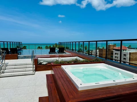 Hot Tub, Balcony/Terrace, Spa and wellness centre/facilities, Swimming pool