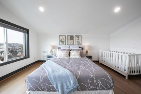 Queen Anne Modern Family Home Free Parking - SLU - Gym House in South Lake Union