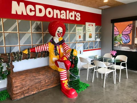 Restaurant/places to eat