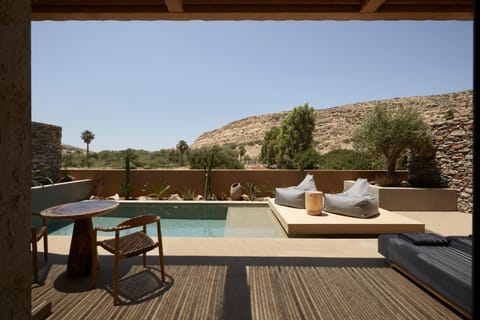 Balcony/Terrace, Seating area, Mountain view, Swimming pool