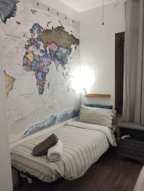 Holiday home with garden for 4 5 people Apartment in Bergamo