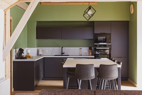 dishwasher, oven, stove, washing machine, kitchen