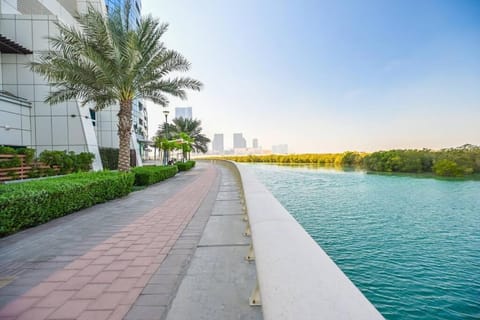 Large 2 BDR - Al Reem - City of Lights - Mangroves Apartment in Abu Dhabi