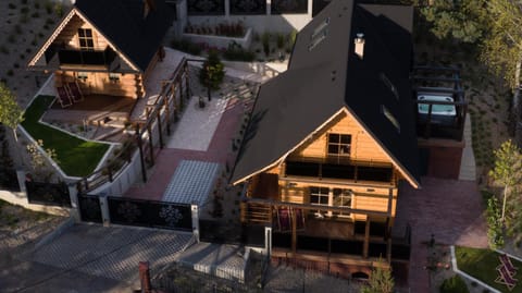 Property building, Neighbourhood, Bird's eye view, Street view