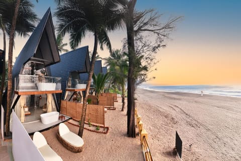 Nearby landmark, Day, Natural landscape, Beach, Sea view, Sunset, sunbed