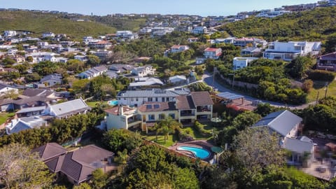 Neighbourhood, Bird's eye view, Garden, Garden view, Parking