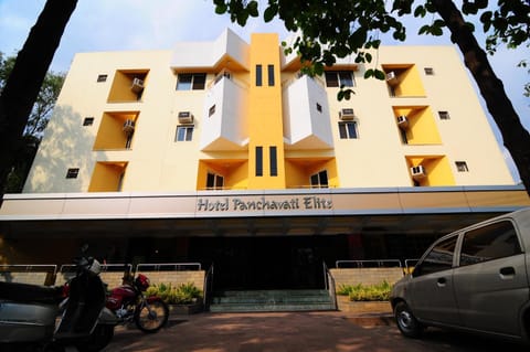 Property building, Facade/entrance