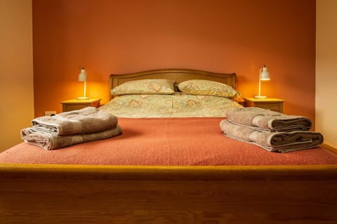 Taigh Geal Apartment Apartment in Scotland