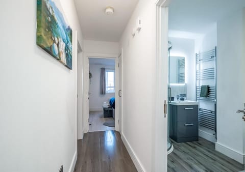 Facade/entrance, Bathroom