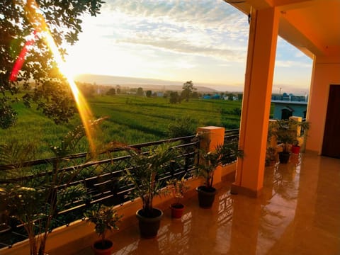 Natural landscape, View (from property/room), Balcony/Terrace, Sunset
