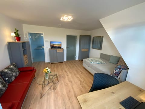 TV and multimedia, Photo of the whole room