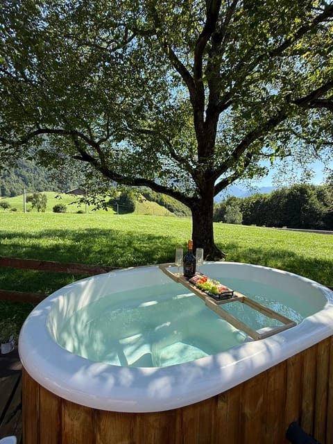 Hot Tub, Garden view, Pool view