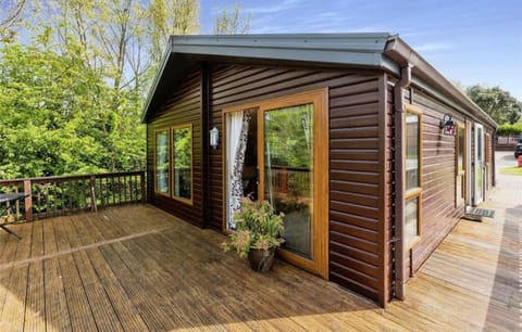 Cousins beach house Three bedroom lodge St Minver House in England