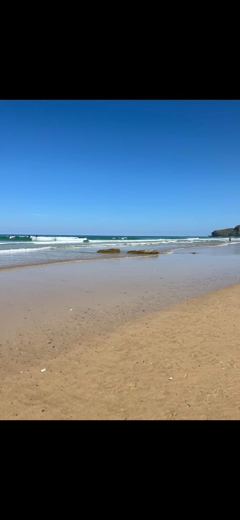 Cousins beach house Three bedroom lodge St Minver House in England