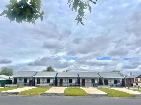 Property building, Street view