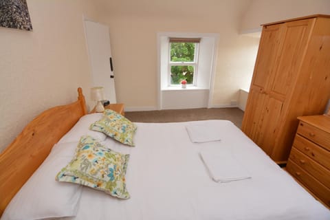 Bedroom, Garden view