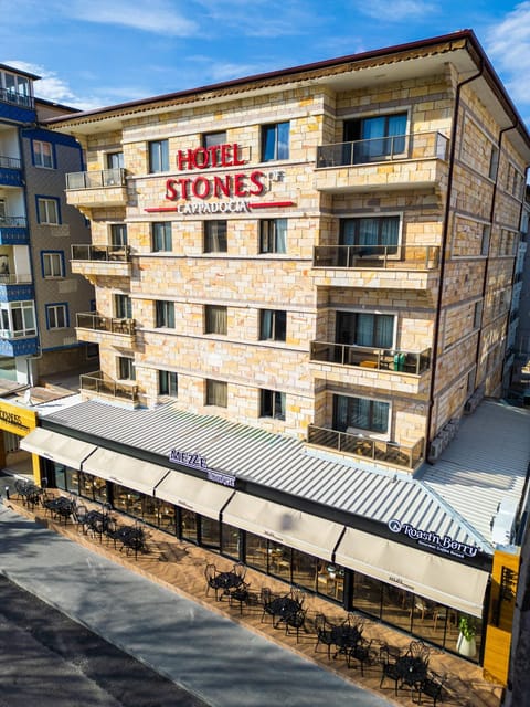 Property building, Day, Street view