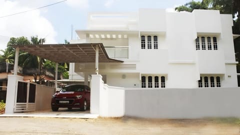 Property building, Parking