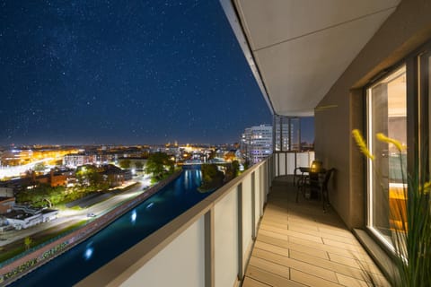 Night, View (from property/room), Balcony/Terrace