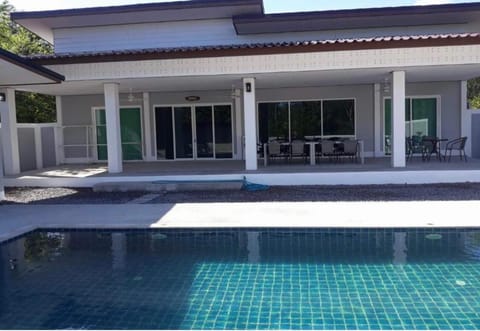 Kongsai Private poolvilla in Klong Khong Villa in Sala Dan