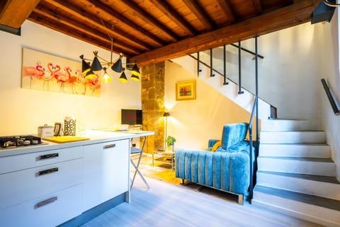 TV and multimedia, Kitchen or kitchenette, Living room, Dining area