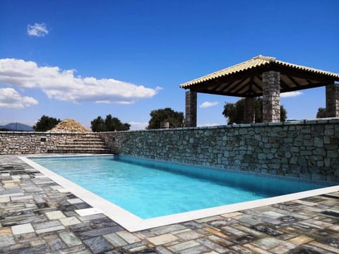 Kbel sea view Villa private pool sleeps8 garden Villa in Messenia